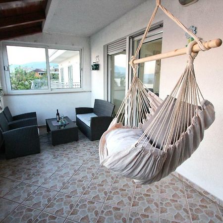 Apartment Podstrana Bagian luar foto